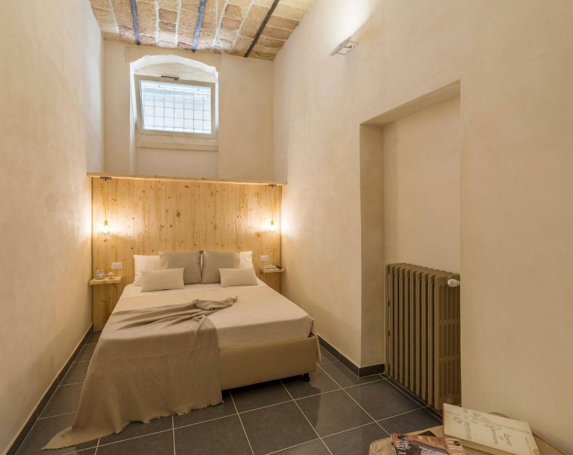 Balbo - & Sit * Lecce