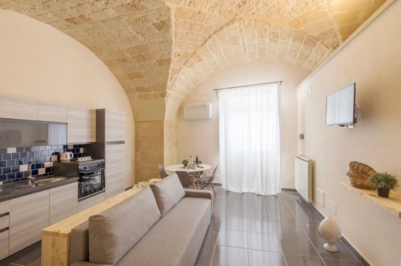 Balbo - & Sit Lecce