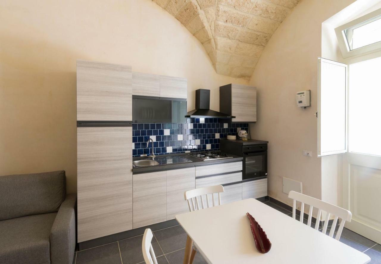 Balbo - & Sit * Lecce